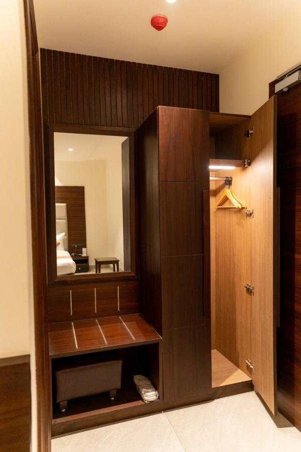 Hotel Smily Ludhiana Exterior foto